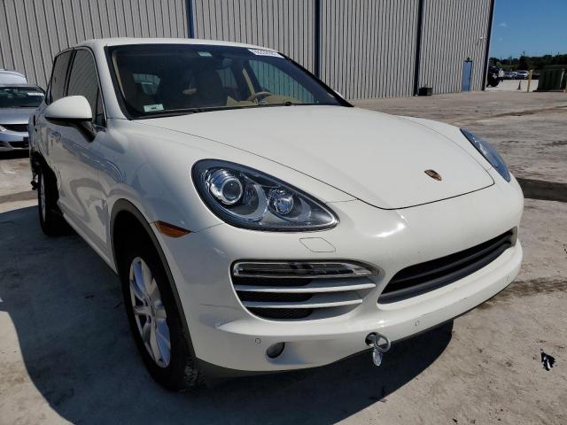 PORSCHE CAYENNE 2012 with VIN WP1AA2A22CLA04937 - Photo from auction