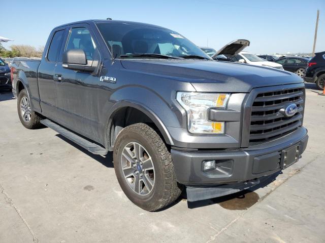 FORD F150 SUPER 2017 مع رقم تعريف المركبة 1FTFX1EF5HFA22836 - صورة من المزاد