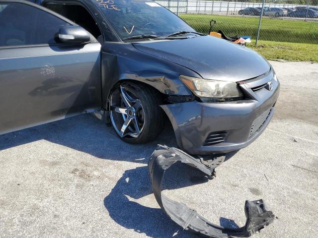 Photo 9 from auction – 2011 TOYOTA SCION TC with VIN JTKJF5C75B3010476