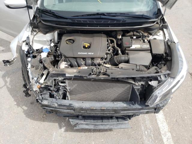 Photo 7 from auction – 2018 KIA FORTE LX with VIN 3KPFK4A72JE165614