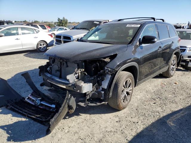 Photo 2 from auction – 2019 TOYOTA HIGHLANDER with VIN 5TDZZRFH1KS347027