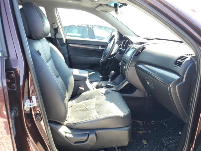 Photo 5 from auction – 2011 KIA SORENTO SX with VIN 5XYKWDA23BG149157