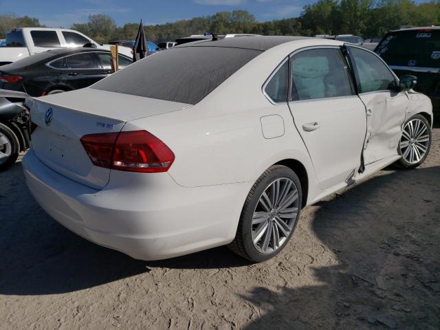 Photo 4 from auction – 2015 VOLKSWAGEN PASSAT SE with VIN 1VWBS7A32FC020601