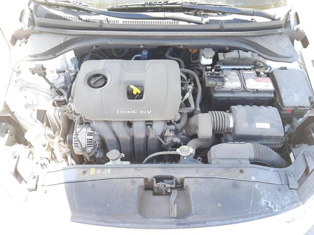 Photo 7 from auction – 2017 HYUNDAI ELANTRA SE with VIN 5NPD84LF8HH123724