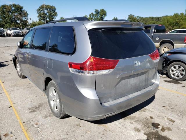 Photo 3 from auction – 2011 TOYOTA SIENNA LE with VIN 5TDKK3DC2BS035955