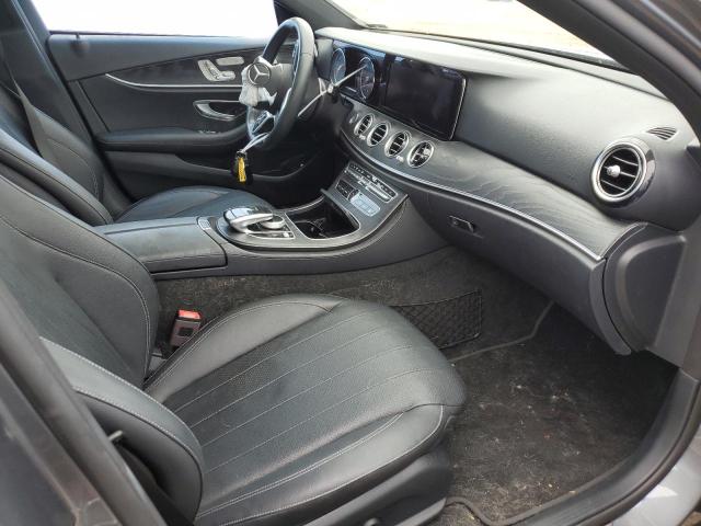 Photo 5 from auction – 2019 MERCEDES-BENZ E 300 with VIN WDDZF4JB3KA666723