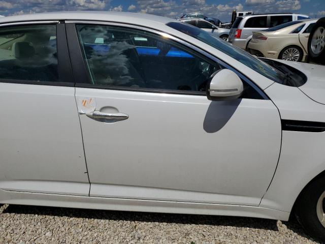 Photo 9 from auction – 2015 KIA OPTIMA LX with VIN KNAGM4A70F5560020