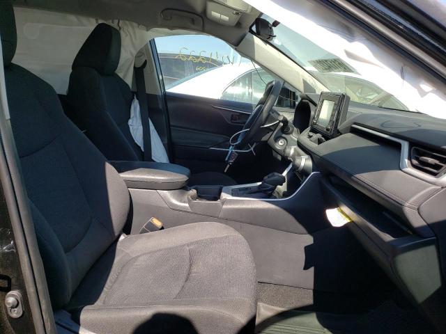 Photo 5 from auction – 2021 TOYOTA RAV4 LE with VIN 2T3F1RFV6MC178450