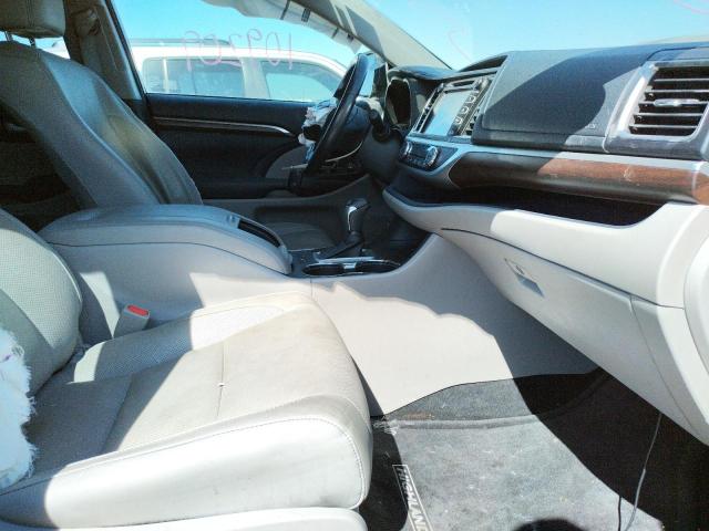 Photo 5 from auction – 2014 TOYOTA HIGHLANDER with VIN 5TDDKRFH9ES032205