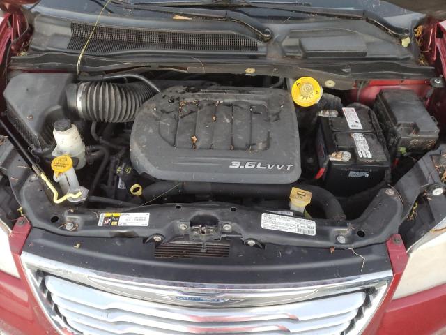 Photo 7 from auction – 2013 CHRYSLER TOWN & COU with VIN 2C4RC1CG0DR802461