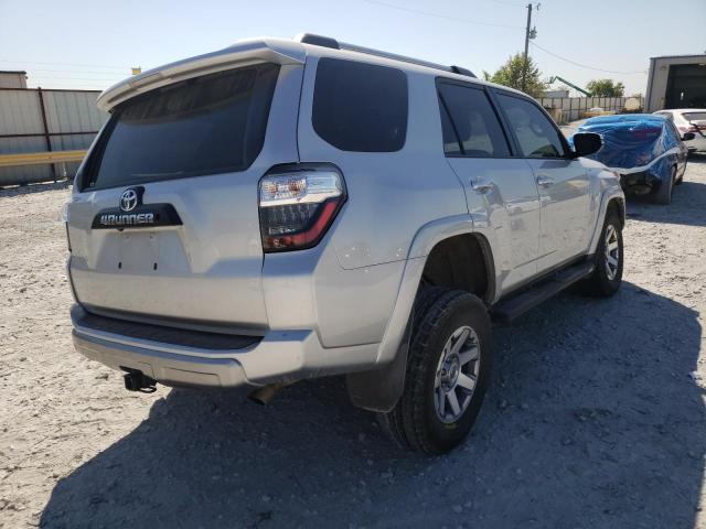 Photo 4 from auction – 2016 TOYOTA 4RUNNER SR with VIN JTEBU5JR3G5323104