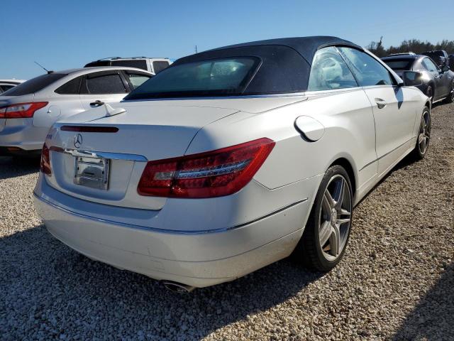 Photo 4 from auction – 2011 MERCEDES-BENZ E 350 with VIN WDDKK5GF5BF103429