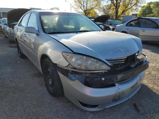 TOYOTA CAMRY LE 2005 with VIN 4T1BE30K25U412297 - Photo from auction