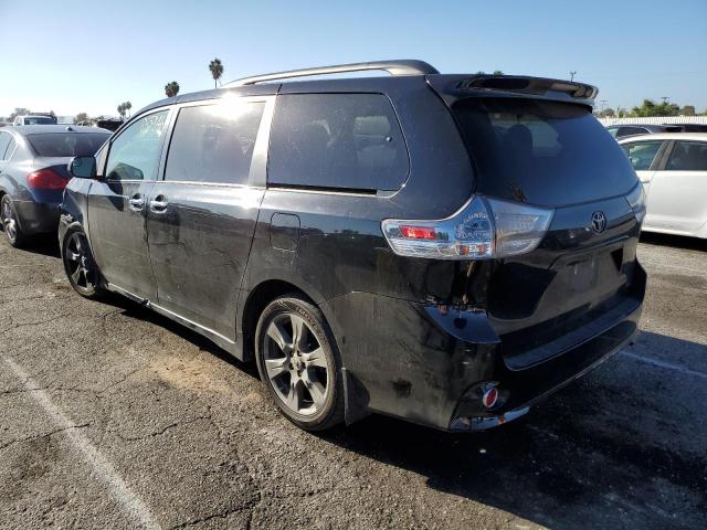 Photo 3 from auction – 2017 TOYOTA SIENNA SE with VIN 5TDXZ3DC3HS867184