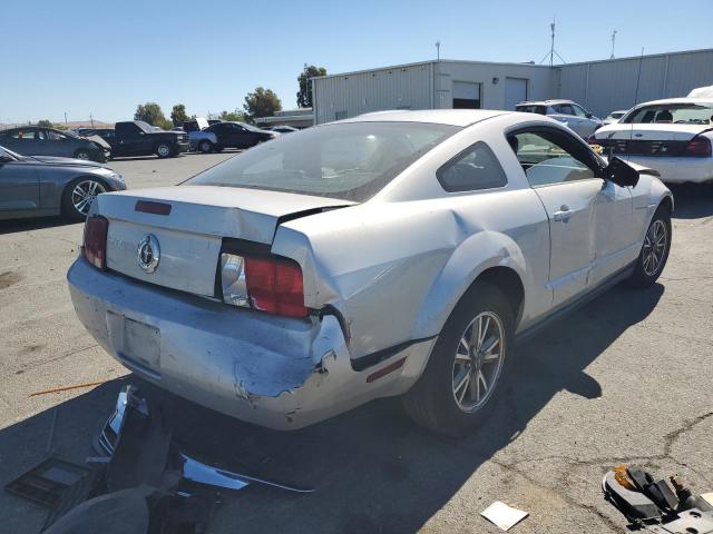 Photo 4 from auction – 2005 FORD MUSTANG with VIN 1ZVHT80N655185702