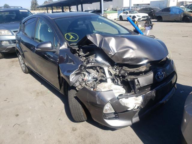 TOYOTA PRIUS C 2013 with VIN JTDKDTB33D1554509 - Photo from auction
