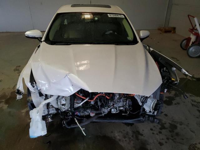 Photo 9 from auction – 2016 FORD FUSION SE with VIN 3FA6P0PU0GR322121