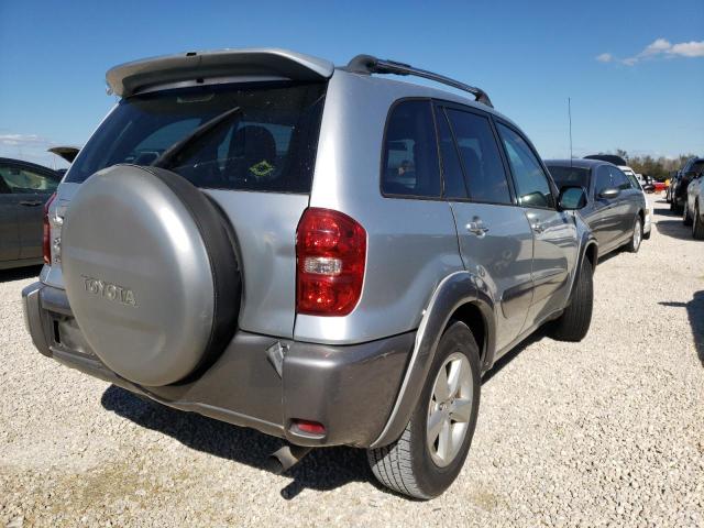 Photo 4 from auction – 2005 TOYOTA RAV4 with VIN JTEGD20V056002129