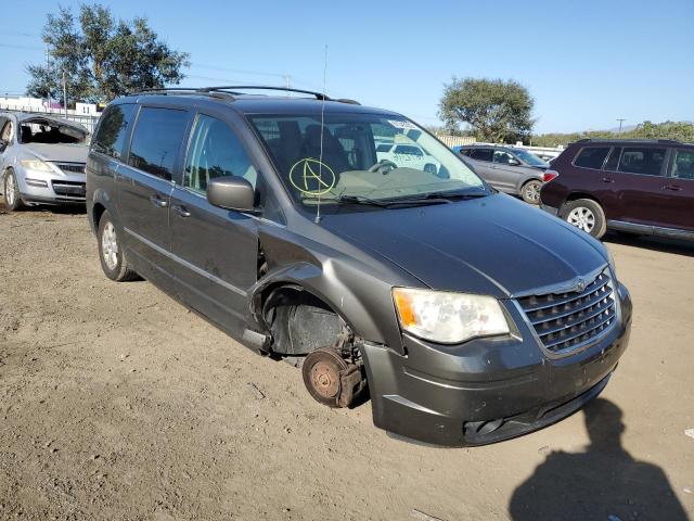 CHRYSLER TOWN & COU 2010 with VIN 2A4RR5D15AR415393 - Photo from auction
