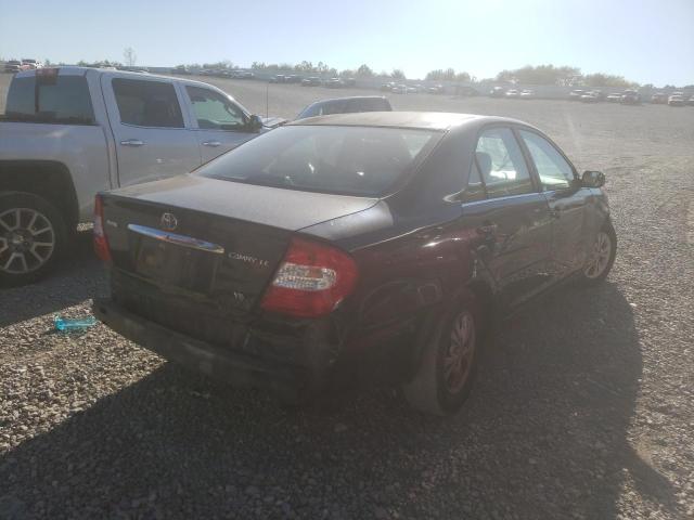 Photo 4 from auction – 2004 TOYOTA CAMRY LE with VIN 4T1BF30KX4U070707