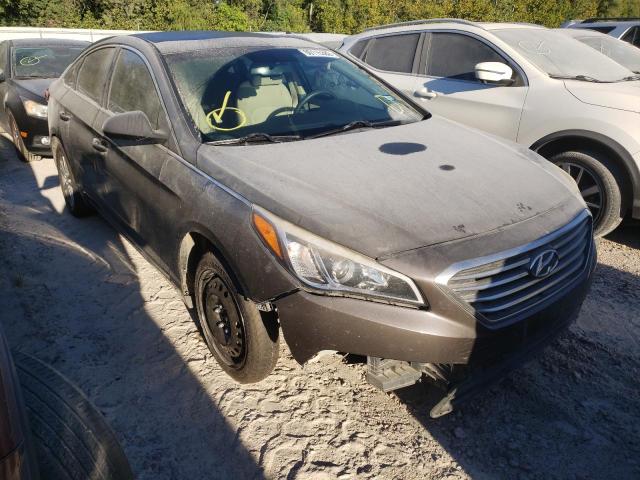 HYUNDAI SONATA SE 2017 with VIN 5NPE24AF6HH510846 - Photo from auction