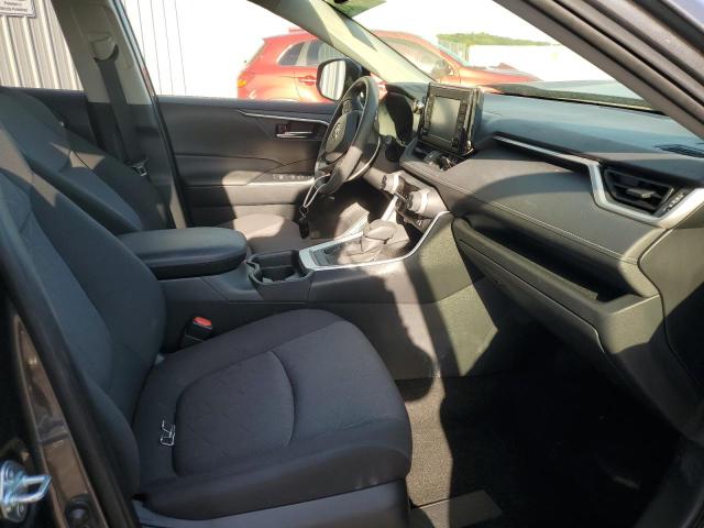 Photo 5 from auction – 2019 TOYOTA RAV4 XLE with VIN JTMP1RFV0KD504689