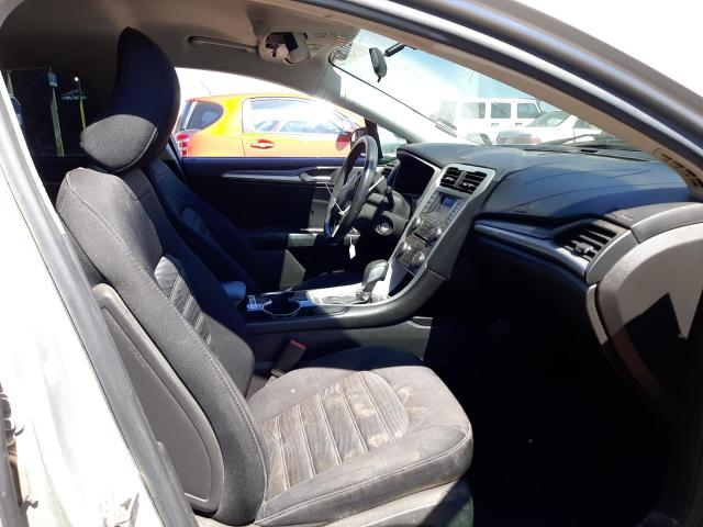 Photo 5 from auction – 2016 FORD FUSION SE with VIN 3FA6P0H70GR331037
