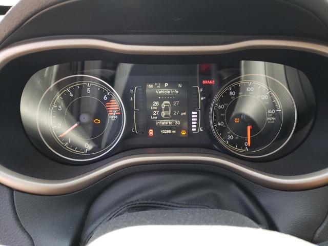 Photo 8 from auction – 2016 JEEP CHEROKEE L with VIN 1C4PJLCB2GW297435