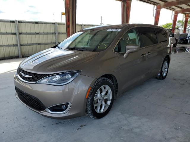 Photo 2 from auction – 2018 CHRYSLER PACIFICA T with VIN 2C4RC1FG1JR198085