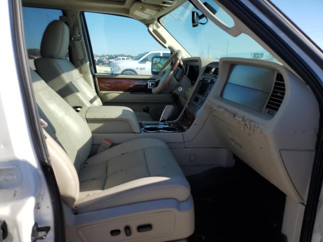 Photo 5 from auction – 2014 LINCOLN NAVIGATOR with VIN 5LMJJ2H52EEL06486