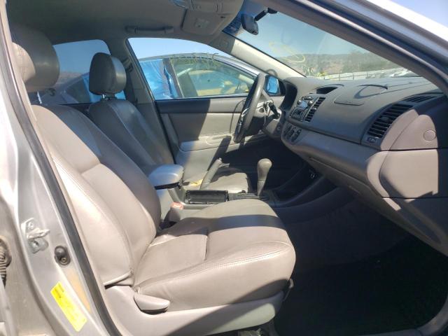 Photo 5 from auction – 2004 TOYOTA CAMRY LE with VIN 4T1BE30K74U334369