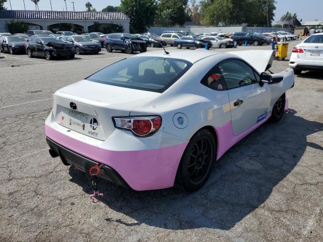 Photo 4 from auction – 2013 TOYOTA SCION with VIN JF1ZNAA14D1727234
