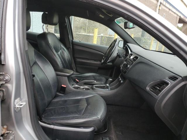 Photo 5 from auction – 2013 CHRYSLER 200 LIMITE with VIN 1C3CCBCG9DN558208