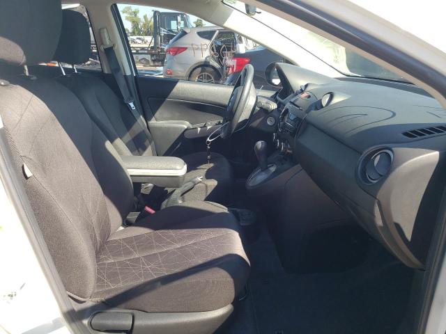 Photo 5 from auction – 2011 MAZDA MAZDA2 with VIN JM1DE1HYXB0112083