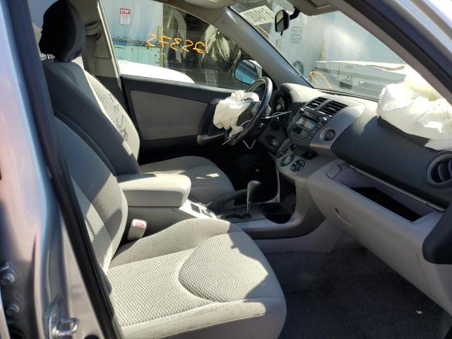 Photo 5 from auction – 2006 TOYOTA RAV4 LIMIT with VIN JTMBD31V065047940