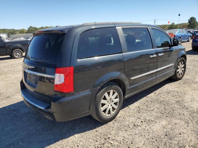 Photo 4 from auction – 2011 CHRYSLER TOWN & COU with VIN 2A4RR8DG6BR745180
