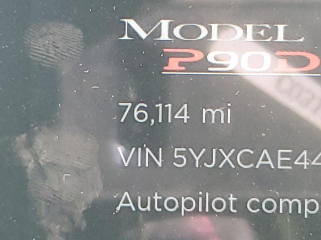 Photo 8 from auction – 2016 TESLA MODEL X with VIN 5YJXCAE44GF001235