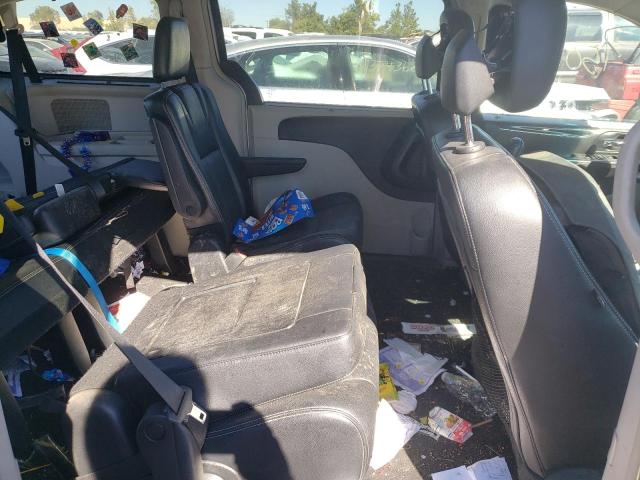 Photo 6 from auction – 2013 CHRYSLER TOWN & COU with VIN 2C4RC1BG9DR821771