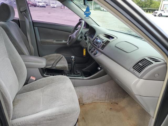 Photo 5 from auction – 2004 TOYOTA CAMRY LE with VIN JTDBE32K340271649