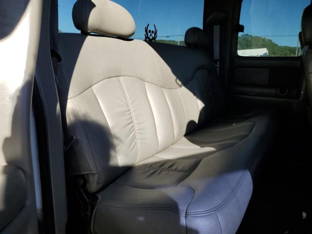 Photo 6 from auction – 2000 CHEVROLET SILVERADO with VIN 2GCEC19TXY1212419