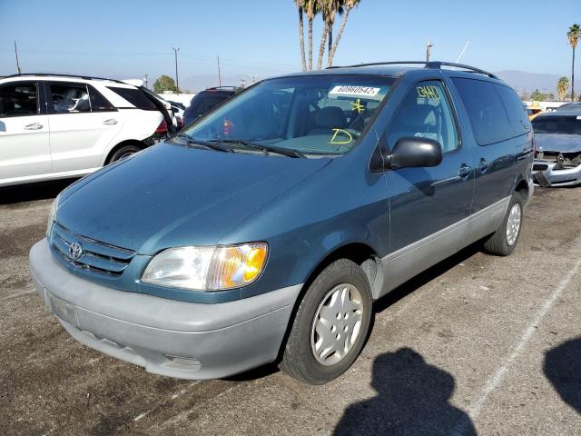 Photo 2 from auction – 2002 TOYOTA SIENNA LE with VIN 4T3ZF13C72U449594