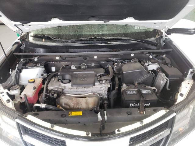 Photo 7 from auction – 2014 TOYOTA RAV4 XLE with VIN 2T3RFREV8EW126687