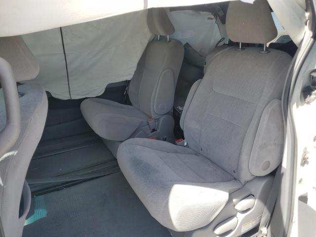 Photo 6 from auction – 2015 TOYOTA SIENNA LE with VIN 5TDKK3DC0FS608647