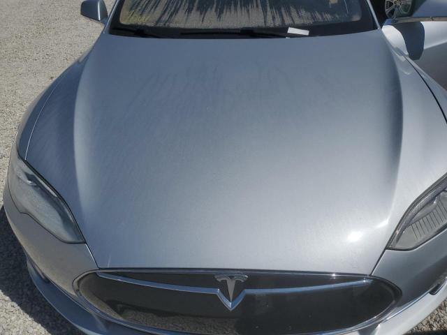 Photo 7 from auction – 2012 TESLA MODEL S with VIN 5YJSA1DP2CFP02362