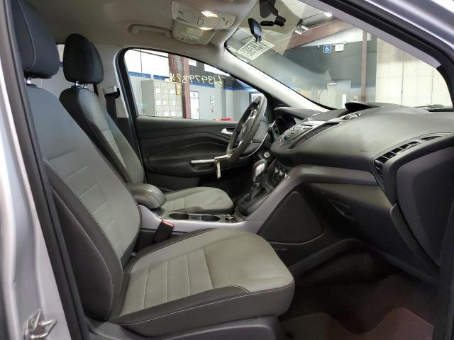 Photo 5 from auction – 2016 FORD ESCAPE SE with VIN 1FMCU9GX7GUB64384