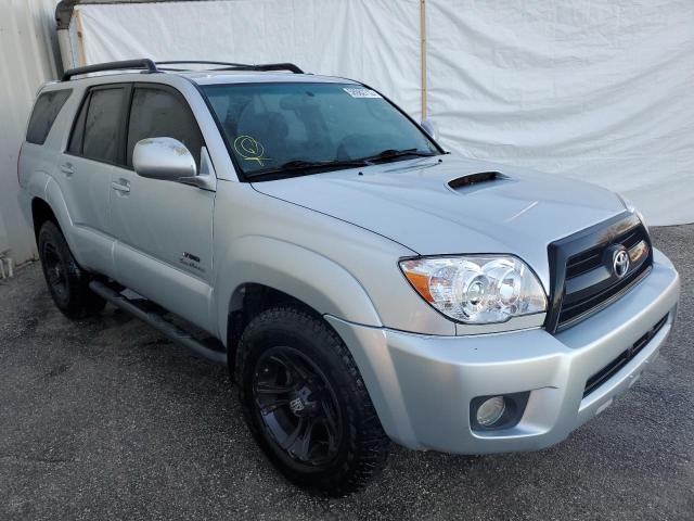 TOYOTA 4RUNNER SR 2006 z numerem VIN JTEZU14R768047381 - Zdjęcie z aukcji