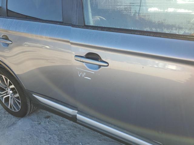 Photo 9 from auction – 2017 MITSUBISHI OUTLANDER with VIN JA4AD2A31HZ052736