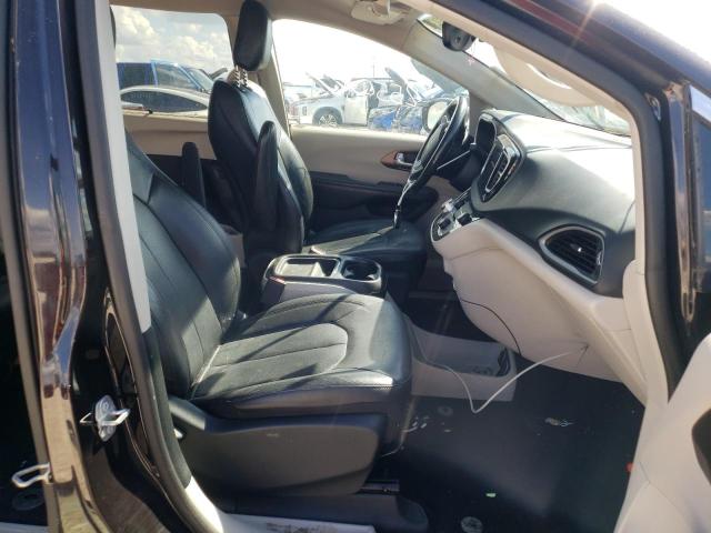 Photo 5 from auction – 2019 CHRYSLER PACIFICA T with VIN 2C4RC1BG6KR597856