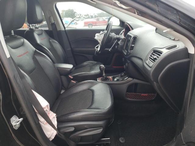 Photo 5 from auction – 2019 JEEP COMPASS TR with VIN 3C4NJDDB1KT660611