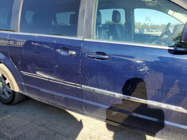 Photo 9 from auction – 2012 CHRYSLER TOWN & COU with VIN 2C4RC1BG6CR249931